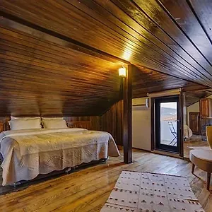 3* Oda ve Kahvaltı Alayaz Boutique